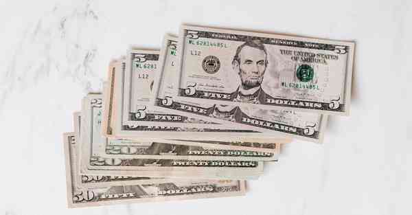 人工智能女声机器人：将科技与人性融合的未来