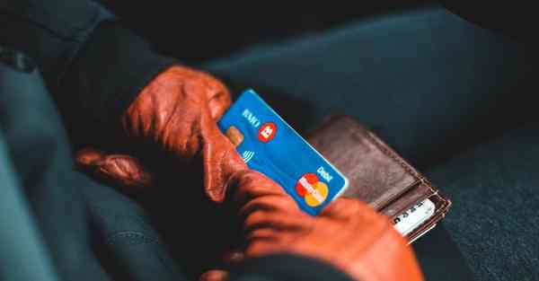 大数据包含设备数据的行业文章