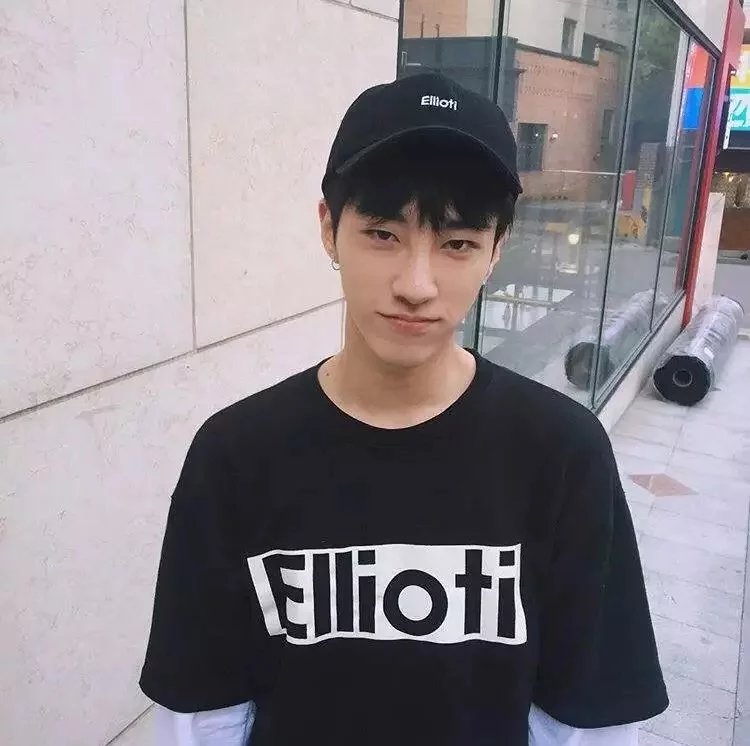 符苑怡豪