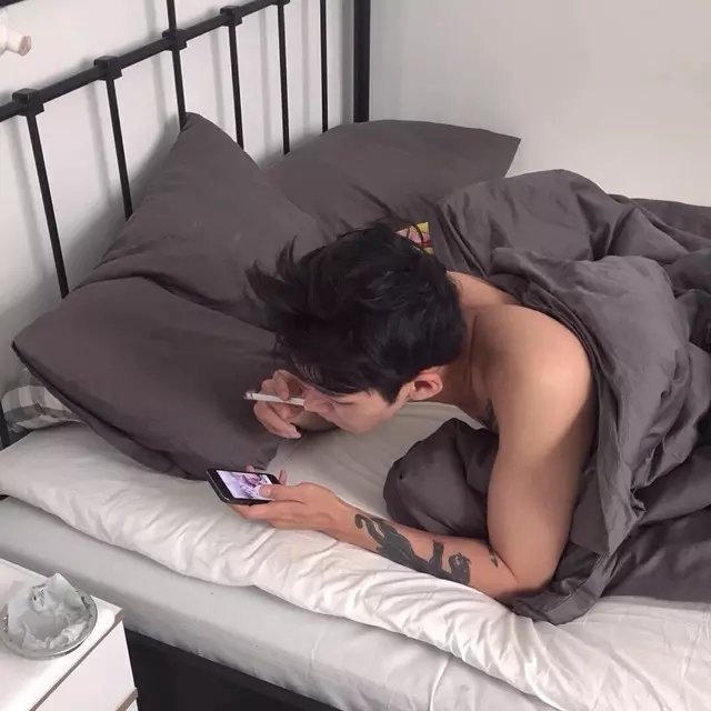 邰巧君善