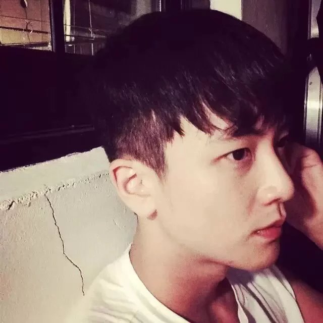 庾舒雯明