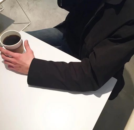 莫莺政晨