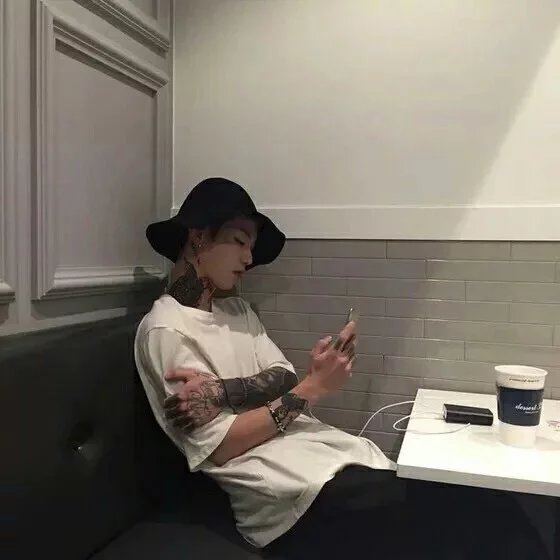 幸静琦婉