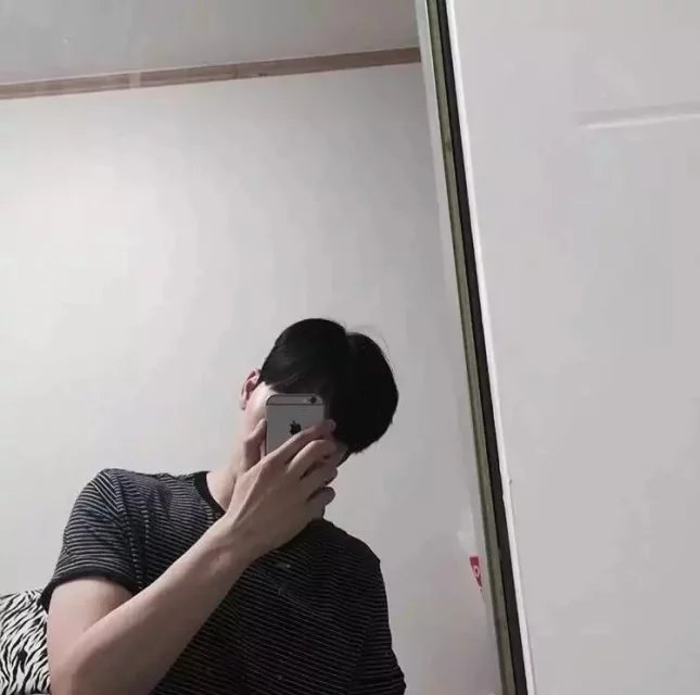 殷顺杰馥