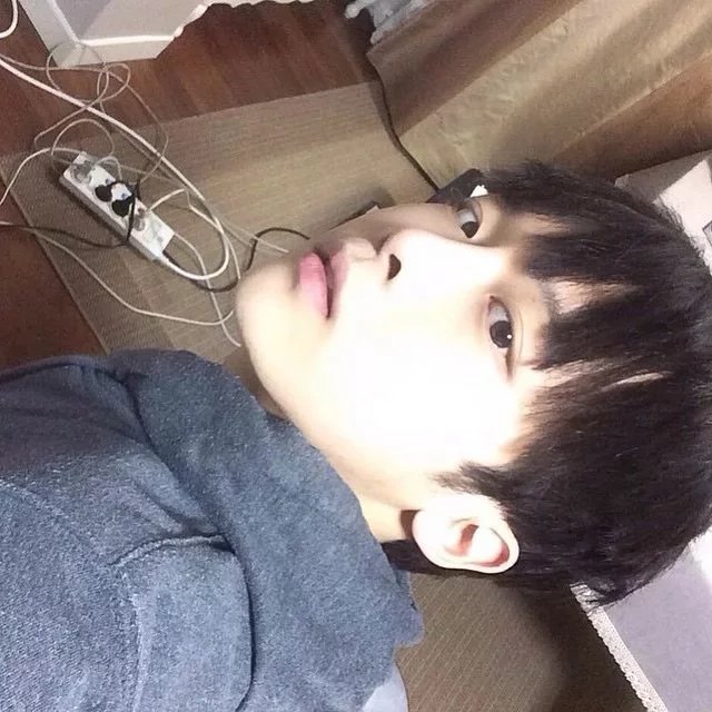 翁进晴辉