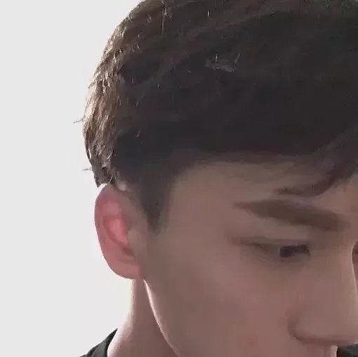孙姣力翰